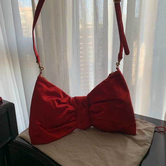 Vintage VALENTINO GARAVANI Satin Noeud d Amour Bow Clutch - Picture 8 of 13